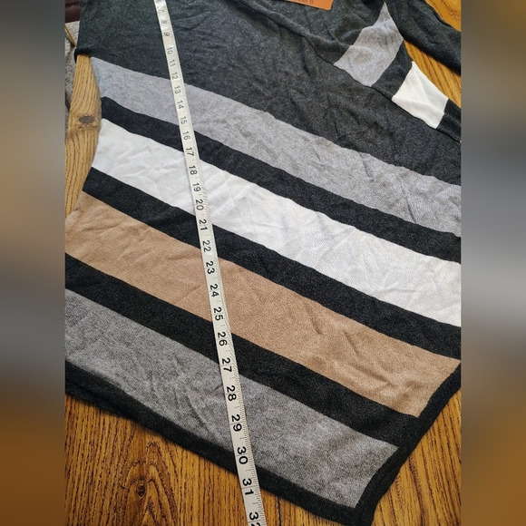 Belldini asymmetrical color block tunic sweater, cotton blend, size M, stretch. - Picture 9 of 14